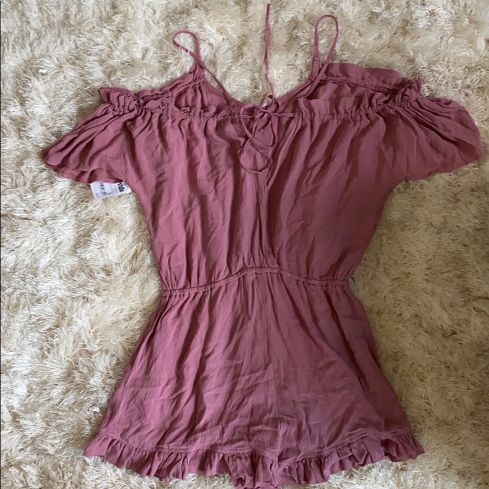 Romper - Picture 2 of 4